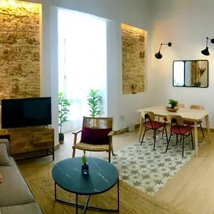 Gatu Premium Libertad, Preferente Mayores De 25 Anos Y Familias Cádiz